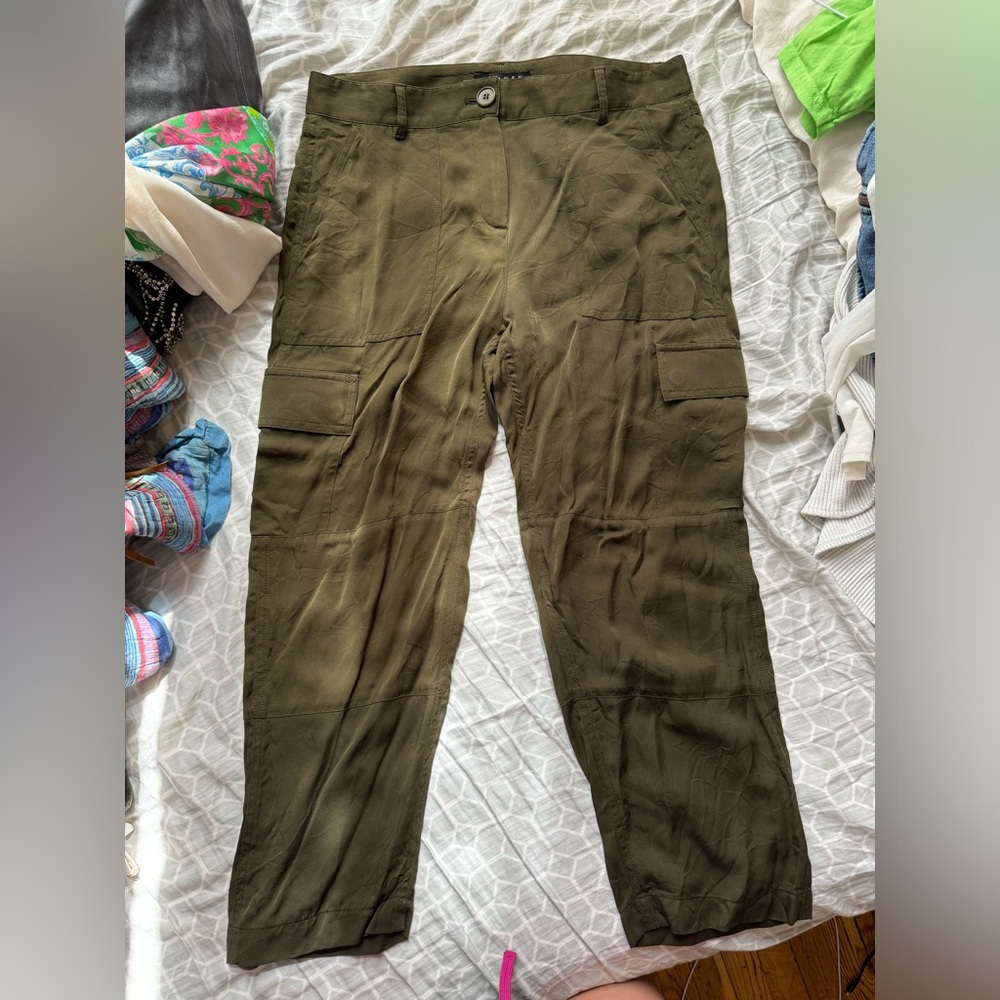 Theory Cargo Pocket pant in green textured satin